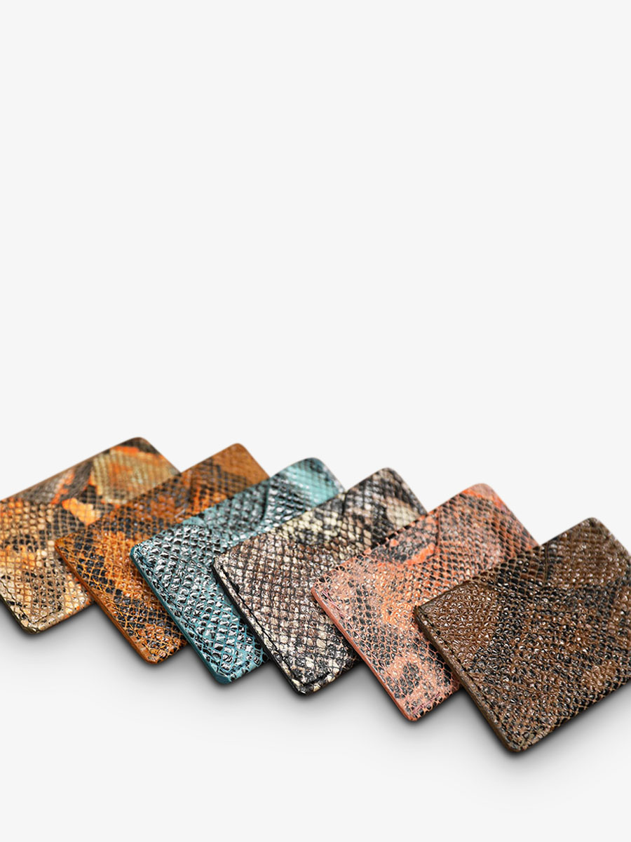 Foto-Seitenansicht-Kartenetui-aus-rosa-Leder-LePorte-cartes-GABIN-Python-rosa-PAUL MARIUS-M55-P-PI