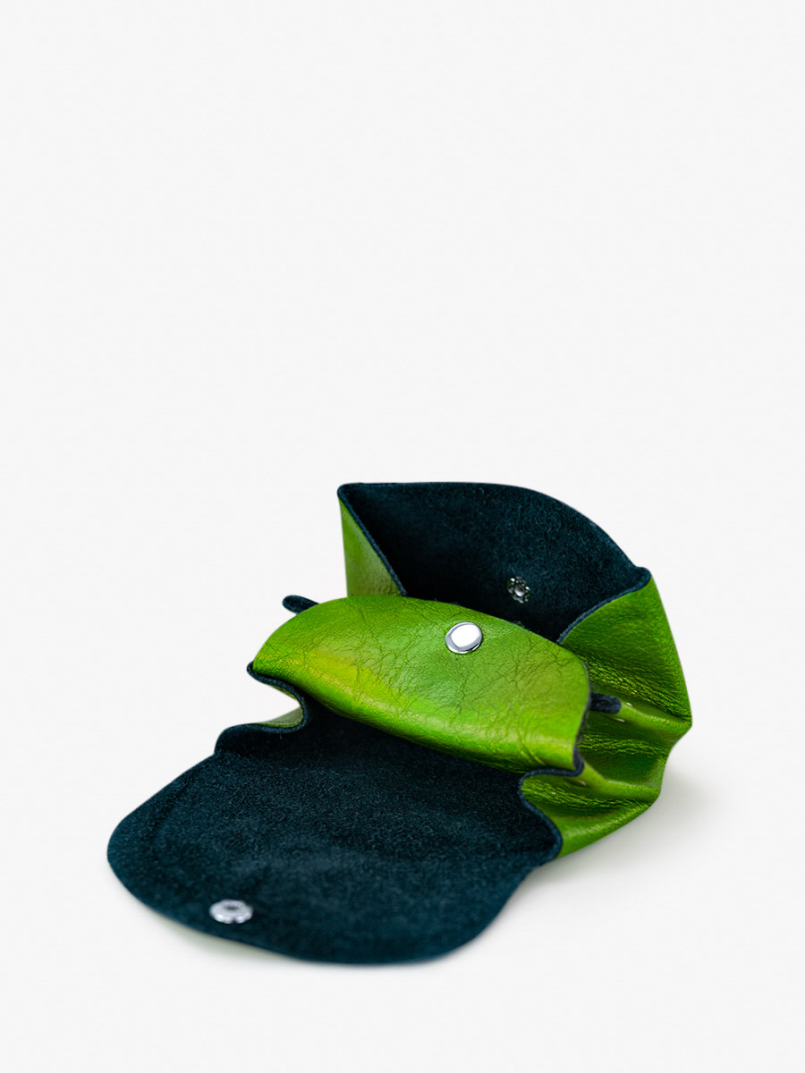 Foto-Innenansicht-Geldbörse-Leder-grün-LeGustave-Absinth-Paul-Marius-CLP-GR-B