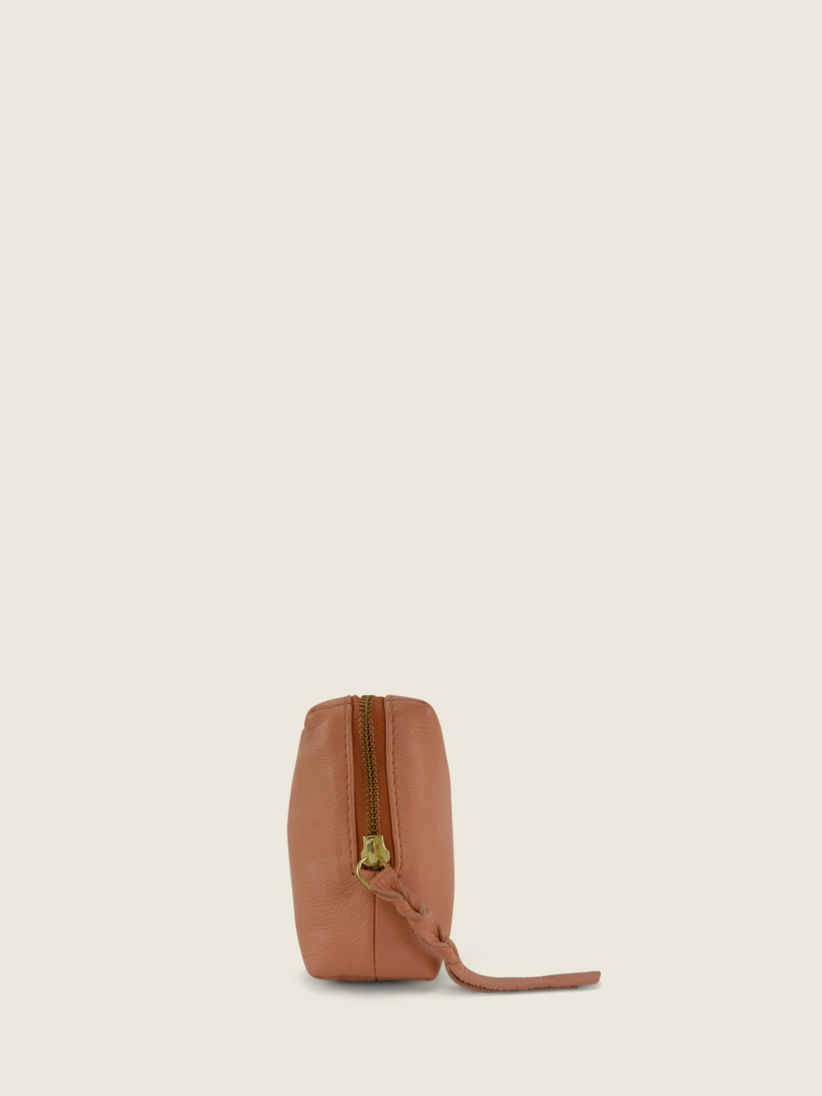 Foto-Seitenansicht-Kosmetiktasche-braunes Leder-Adele-Art-Deco-Karamell-Paul-Marius-M500-AD-CA