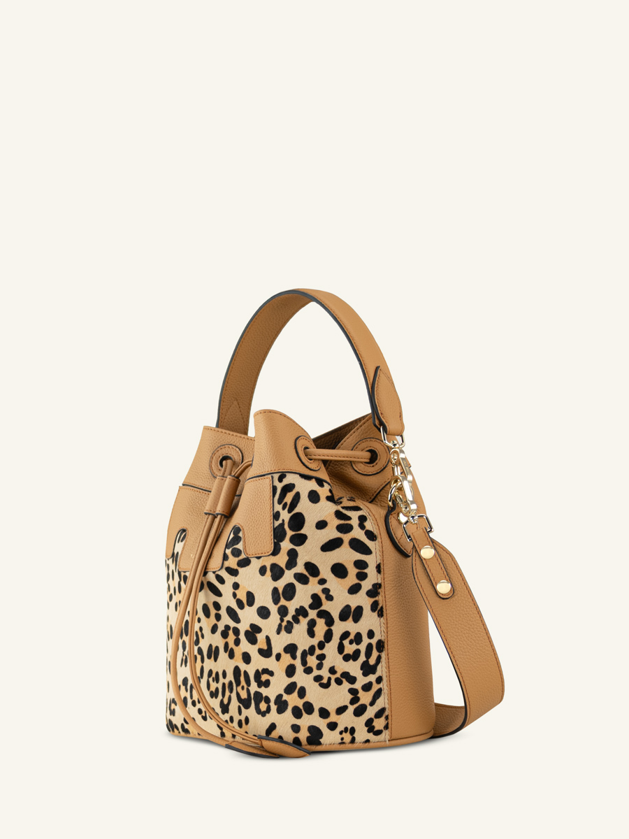 Beuteltasche aus Leder Capucine Leopard Beige Seitenansicht W39 LP BEI