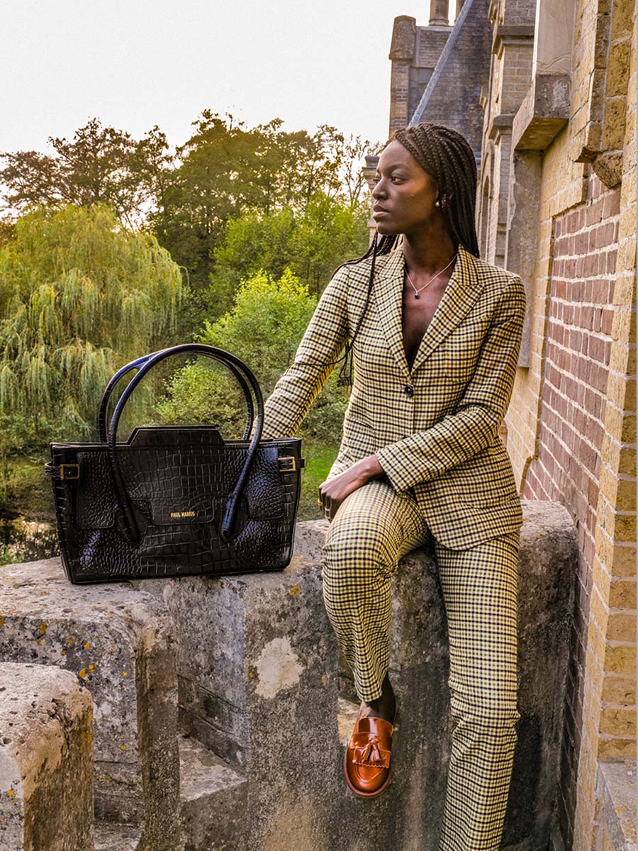 Foto-Vorderansicht-Handtasche-Leder-Damen-Madeleine-Alligator-schwarz-Paul-Marius-W31-A-B