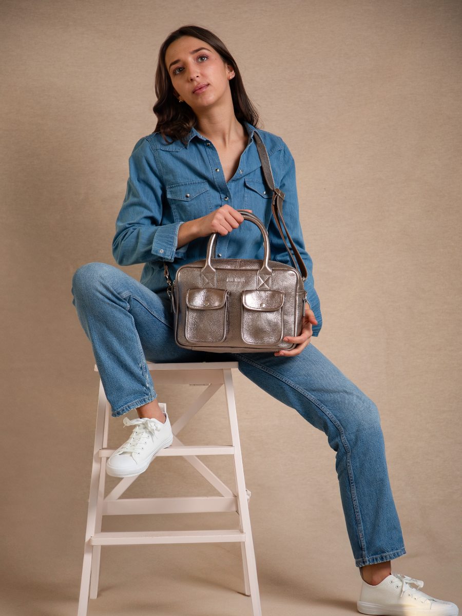 Fotoansicht-Handtasche-silberfarbenes-Leder-LeDandy-S-Stahl-Paul-Marius-W04S-GM