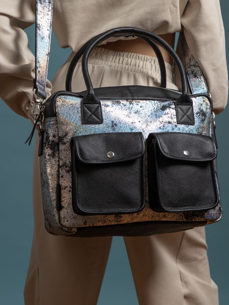 Fotoansicht-Handtasche-Hologramm-Leder-LeDandy-Galaxie-Paul-Marius-W04-GAL