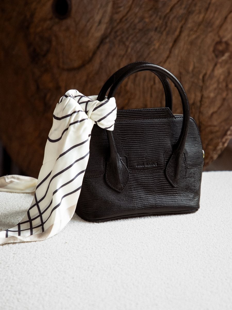 Foto-Zoom-Ansicht-Material-Mini-Handtasche-Leder-schwarz-Gisèle-XS-1960-tiefschwarz-Paul-Marius-W32XS-L-B