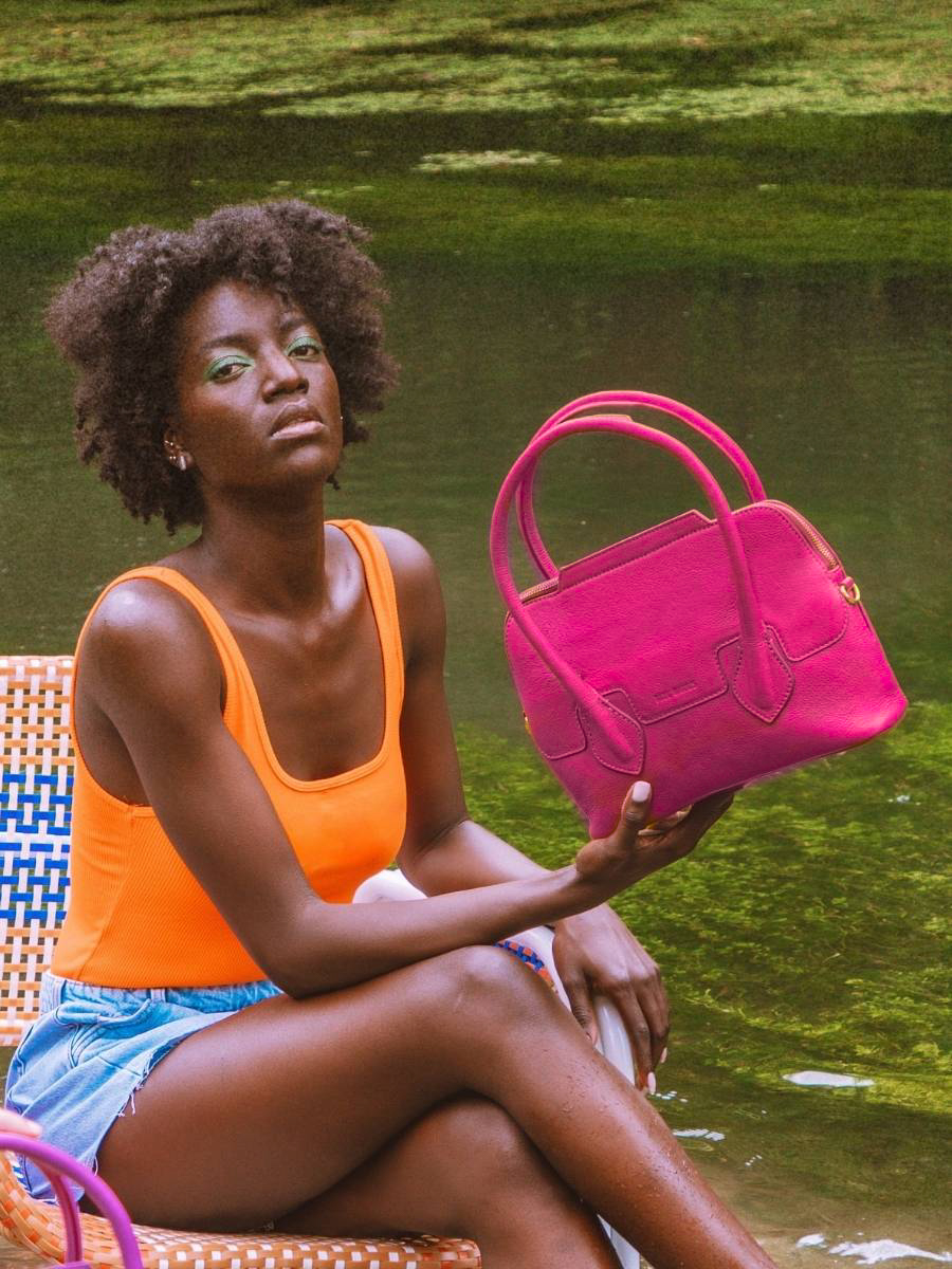 Foto-Fokus-Material-Handtasche-rosa-Leder-Gisèle-S-Sorbet-Himbeere-Paul-Marius-W32S-SB-PI