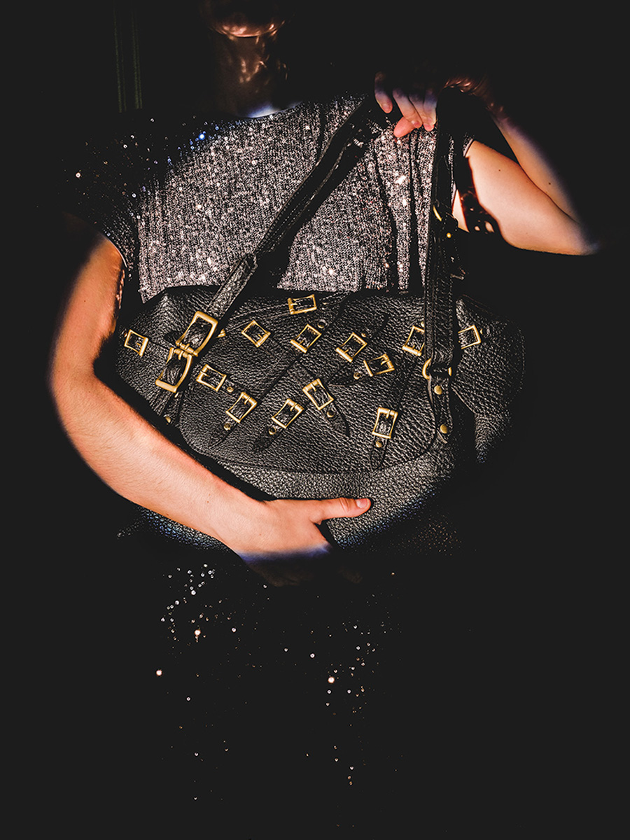 Foto-Tragetasche-Ledertasche-Damen-schwarz-lasophistique-l-edition-noire-paul-marius-w27m-bed-n1