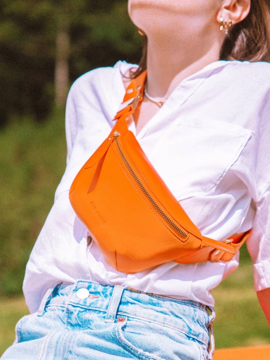 Fotoansicht-Vorderseite-Mini-Gürteltasche-Leder-orange-LaBanane XS-Sorbet-Mango-Paul Marius-M503XS-SB-O
