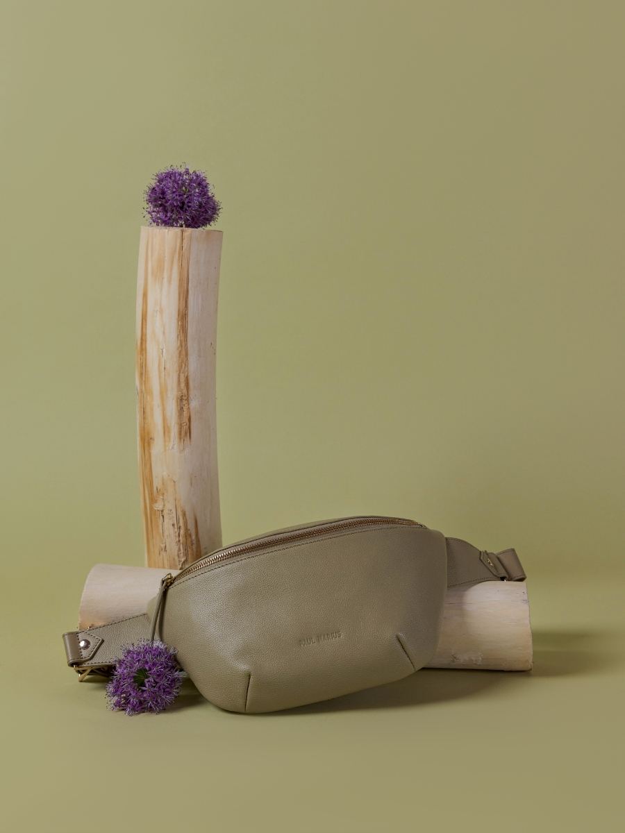 ledertasche-labanane-mandel-seitenansicht-m503-al