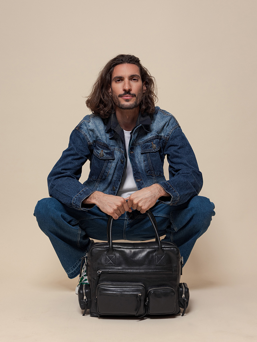 Aktentasche mit mehreren Fächern LeDandy 90s schwarz Ansicht von vorne w204-b