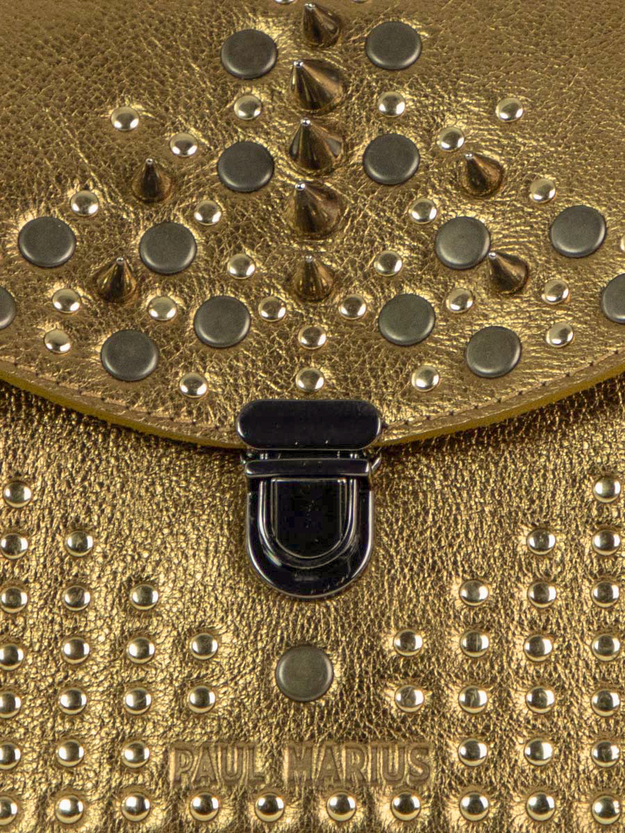 Foto-Zoom-Material-Umhängetasche-goldenes Leder-Mademoiselle George-Edition Noir-Opus Paul Marius-W05-bed-op4-og