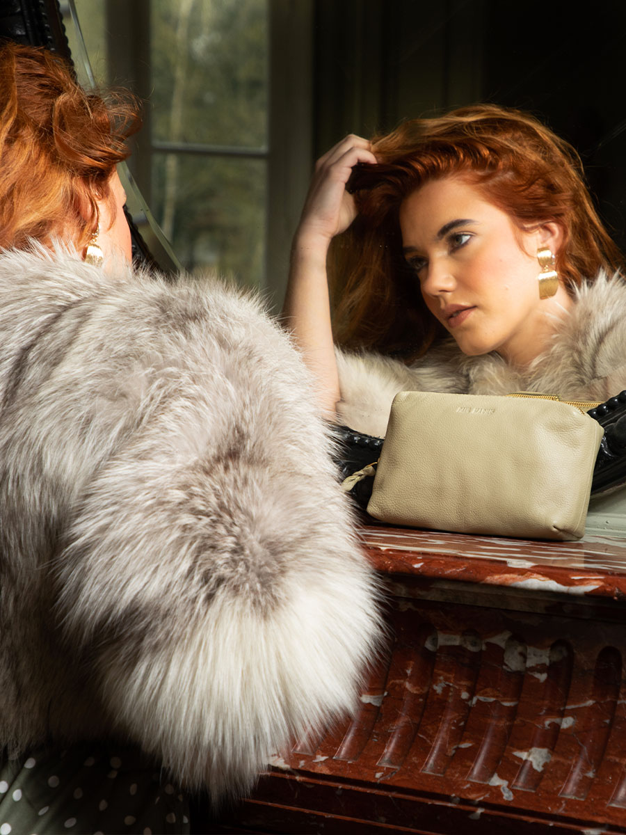 Foto-Material-Kosmetiktasche-Leder-grün-Adele-Art-Deco-Mandel-Paul-Marius-M500-AD-AL