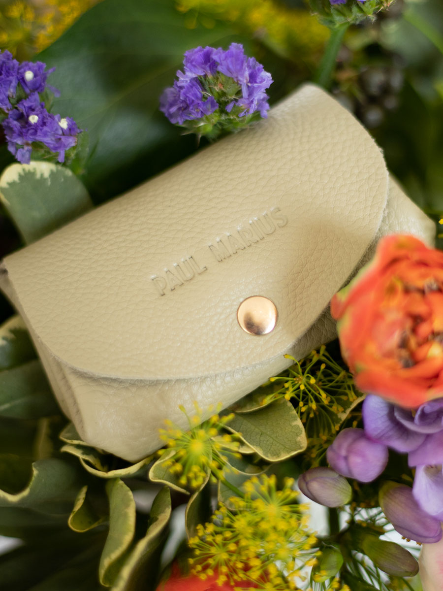 Foto-Innenansicht-Brieftasche-Leder-grün-LeGustave-Art-Deco-Mandel-Paul-Marius-CLP-AD-AL