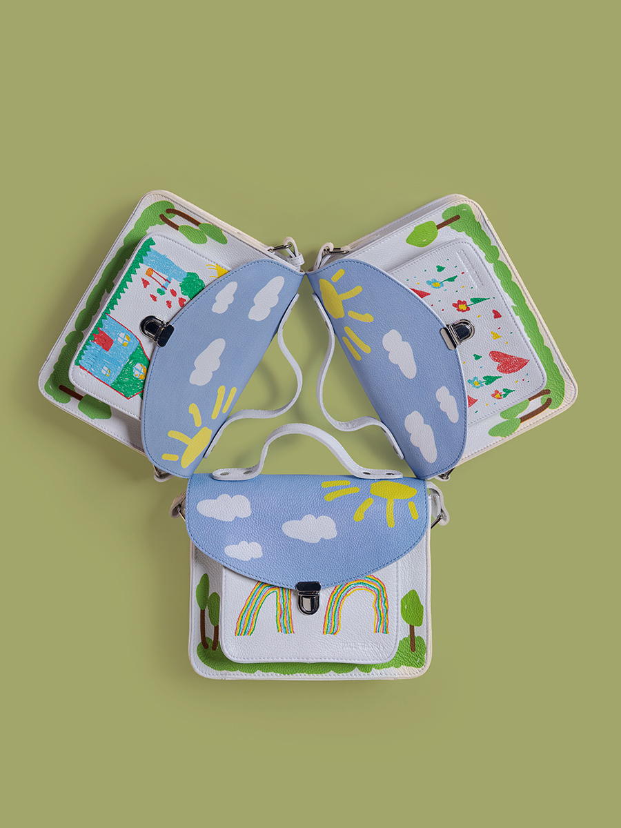 personalisierbare-handtasche-weiß-mademoiselle-george-re-creation-ansicht-mit-tragegurt-w05-recre-w