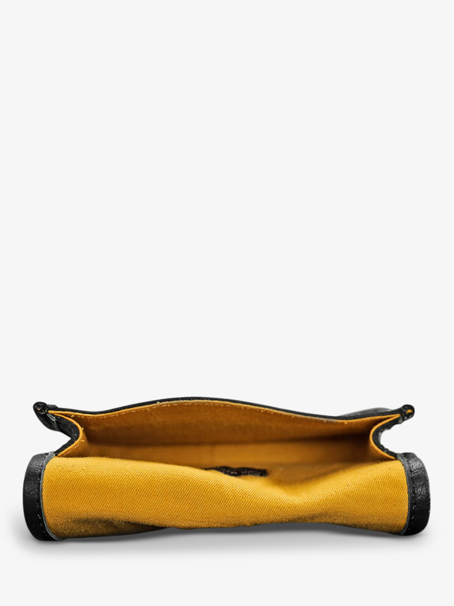 Foto-Innenansicht-Blage-à-Tabac-noir-LaBlague-à-Tabac-noir-Paul-Marius-M59-B