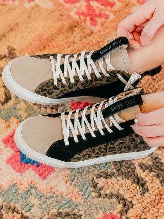 PM001 – Leopard Kaki