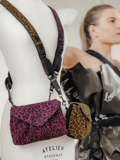 Suzon S Leopard – Pflaume