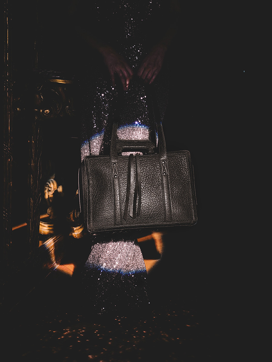 Foto-Vorderansicht-Koffer-Leder-Damen-schwarz-LaMalle-M-Edition-Noire-Paul-Marius-T02M-BED-N1