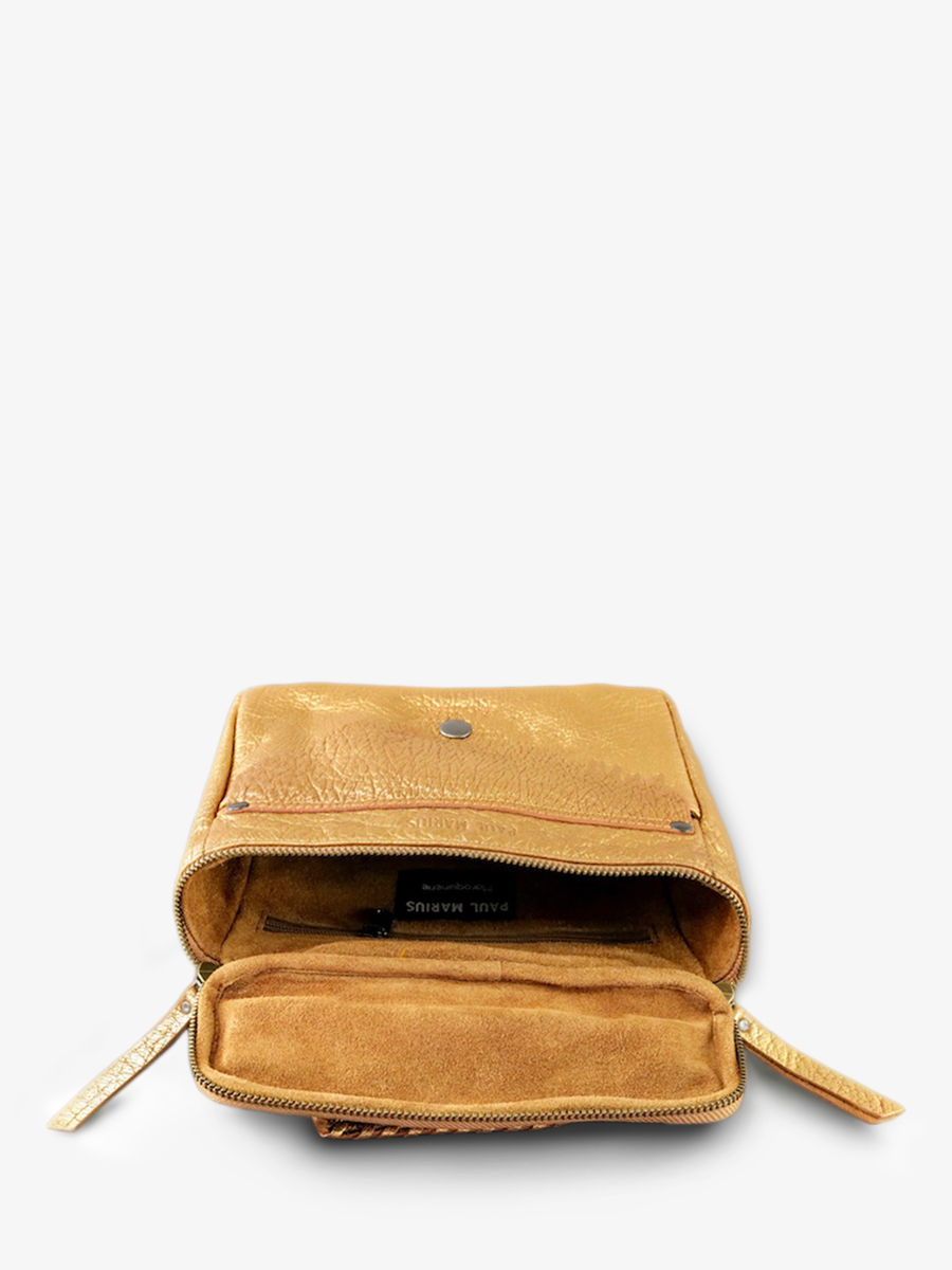 Foto-Innenansicht-Umhängetasche-Leder-Damen-golden-Legavroche-Neuauflage-golden-Paul-Marius-W26-G