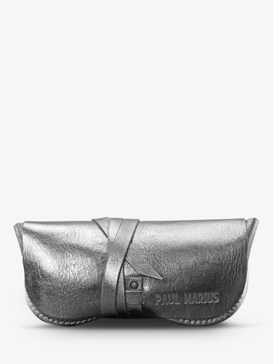 foto-ansicht-von-vorne-brillenetui-aus-silberfarbenem-leder-silberfarbenes-brillenetui-paul-marius-m49-s