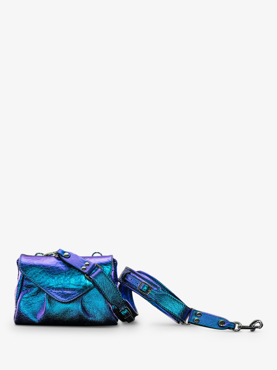 Foto-Vorderansicht-Umhängetasche-Leder-Paul Marius-blau-Suzon S-Scarabee-Paul Marius-W25S-P-BLU