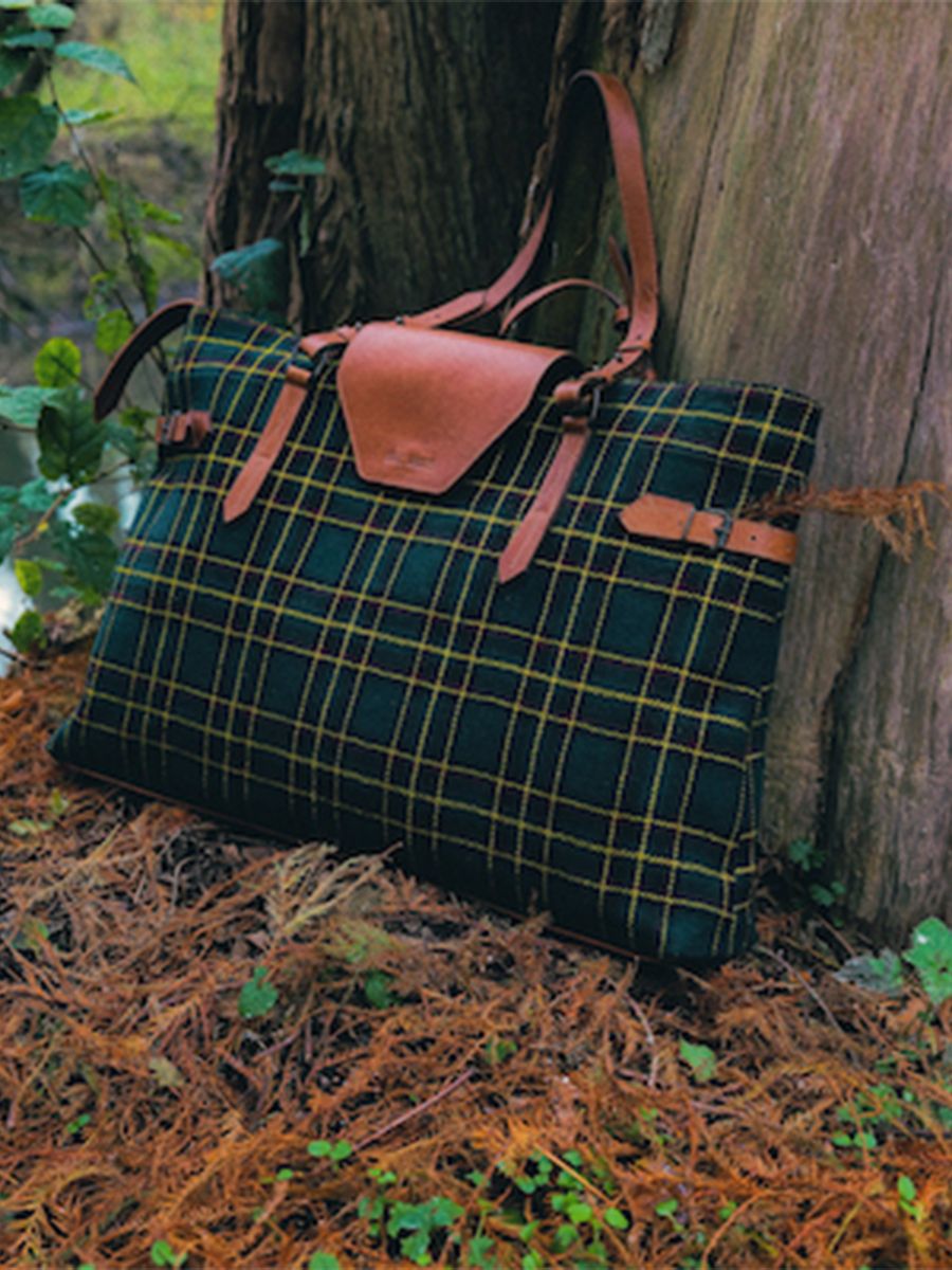 Foto-Material-Reisetasche-Leder-Esus-L-Celtik-Paul-Marius-M17-SCO-GR-OL