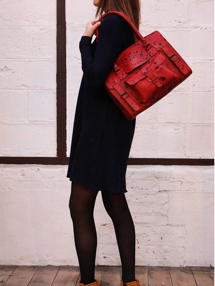 Foto-Innenansicht-Umhängetasche-Leder-Damen-rot-LeRive Gauche-Künstler-M-Karminrot-Paul Marius-W01M-A-R