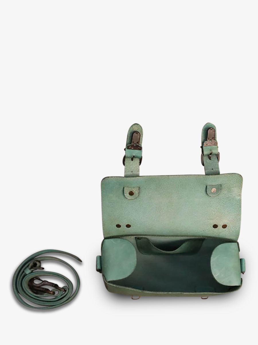 Foto-Innenansicht-Umhängetasche-Leder-Damen-grün-Lartisane-Jungle-grün-Paul-Marius-P02-gr