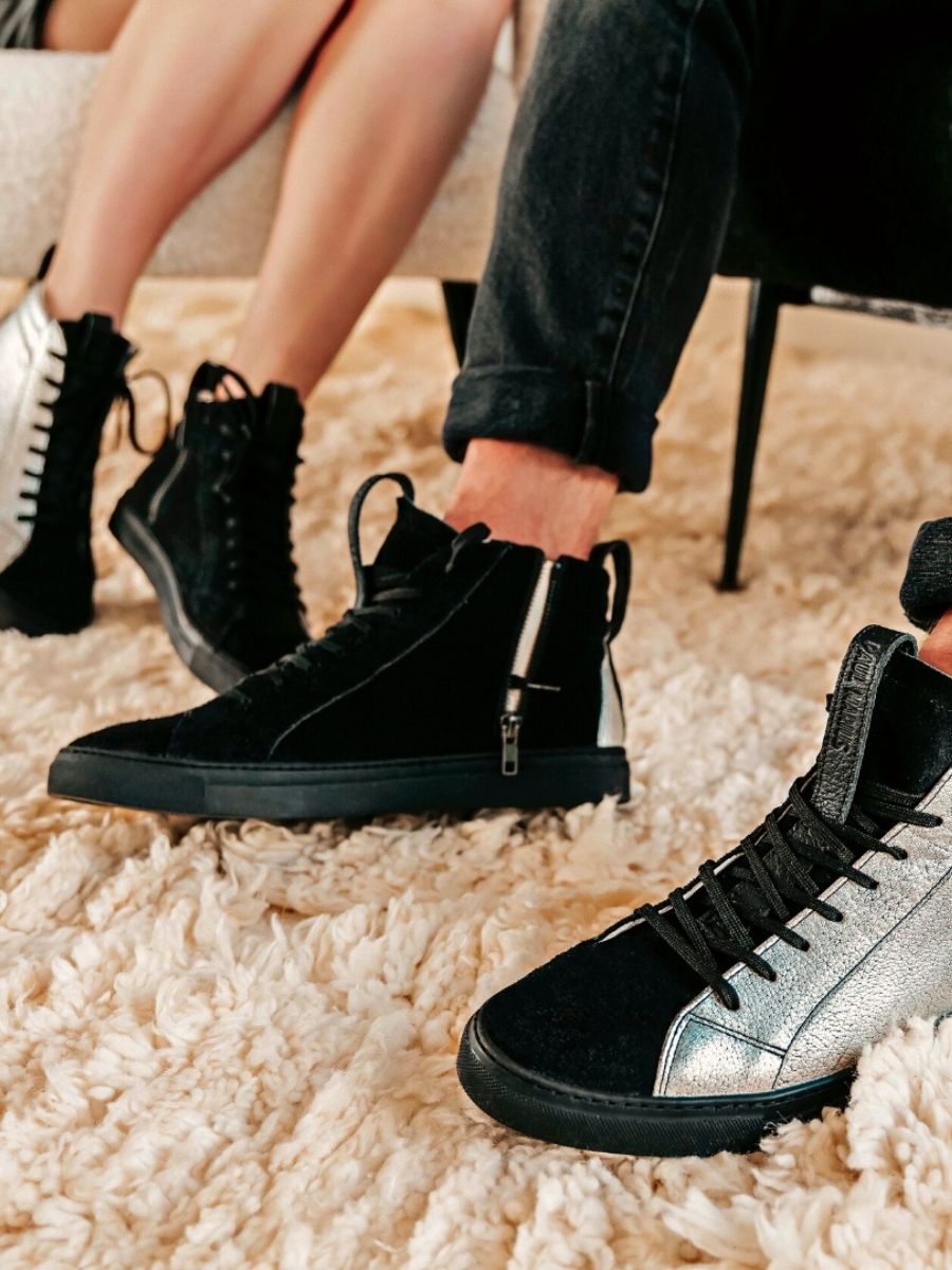 Foto-Vorderansicht-Sneaker-Damen-Leder-silber-schwarz-pm001-silber-schwarz-paul-marius-pm001-s-b-s36