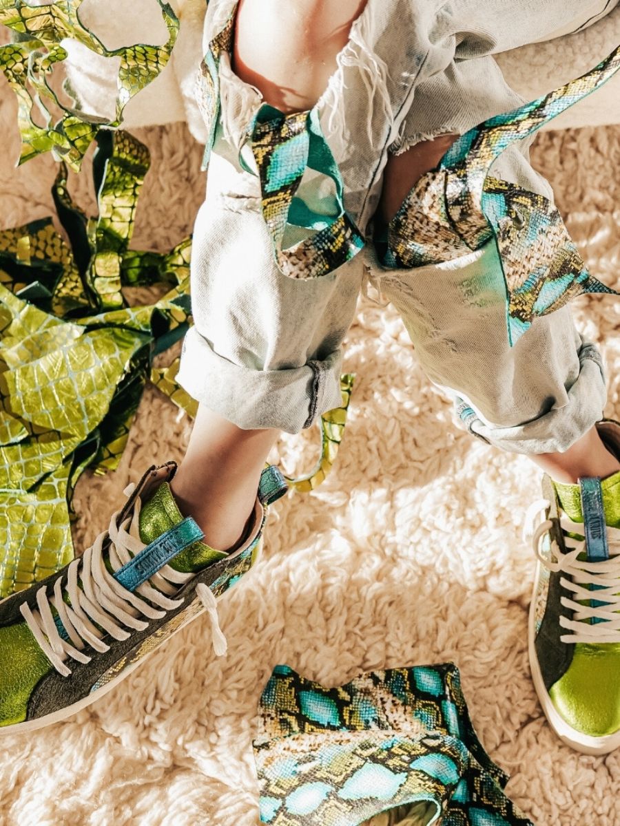 Foto-Seitenansicht-Sneaker-Damen-Leder-grün-PM001-Chimere-Dragon-Paul-Marius-PM001-CH-GR-S36