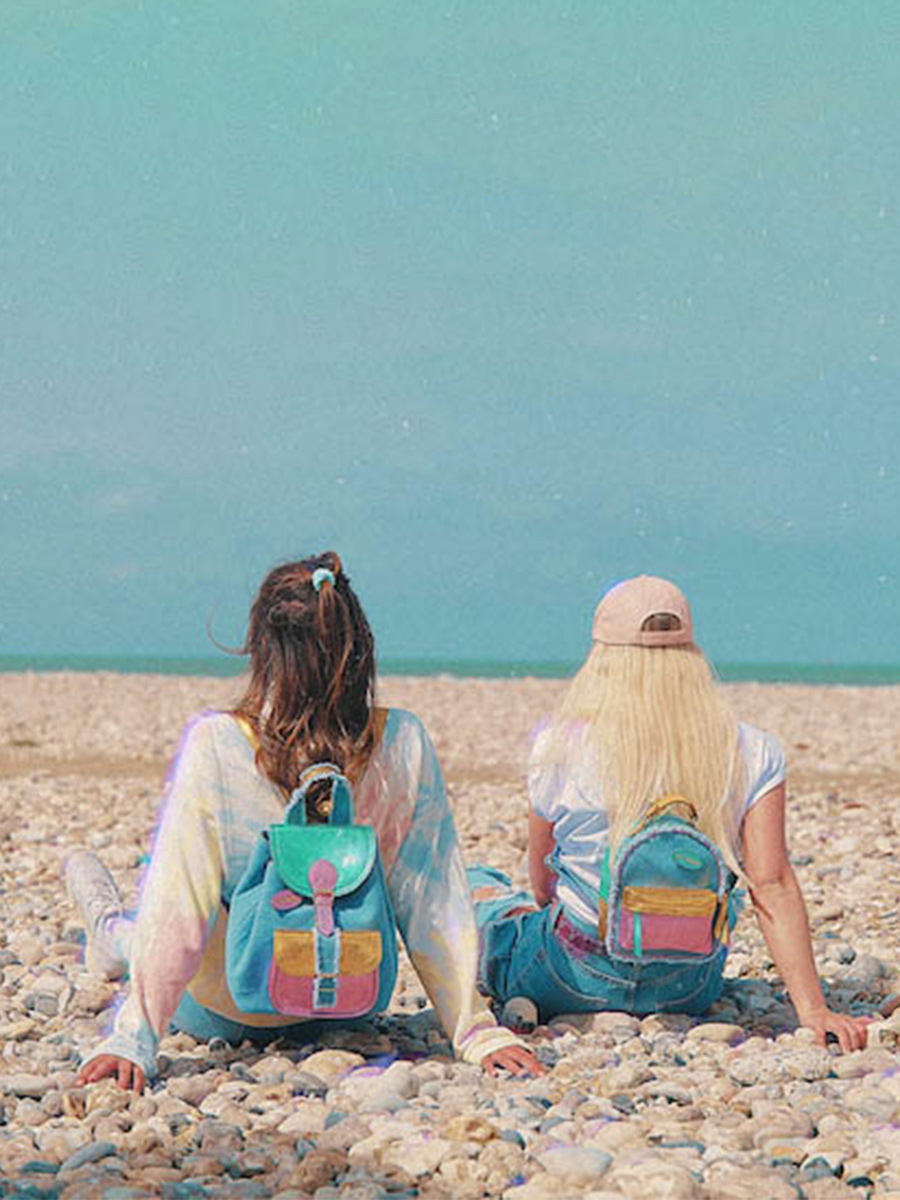 Foto-Trage-Rucksack-Leder-Damen-LeBaroudeur-90s-Paul-Marius-M40-Denim