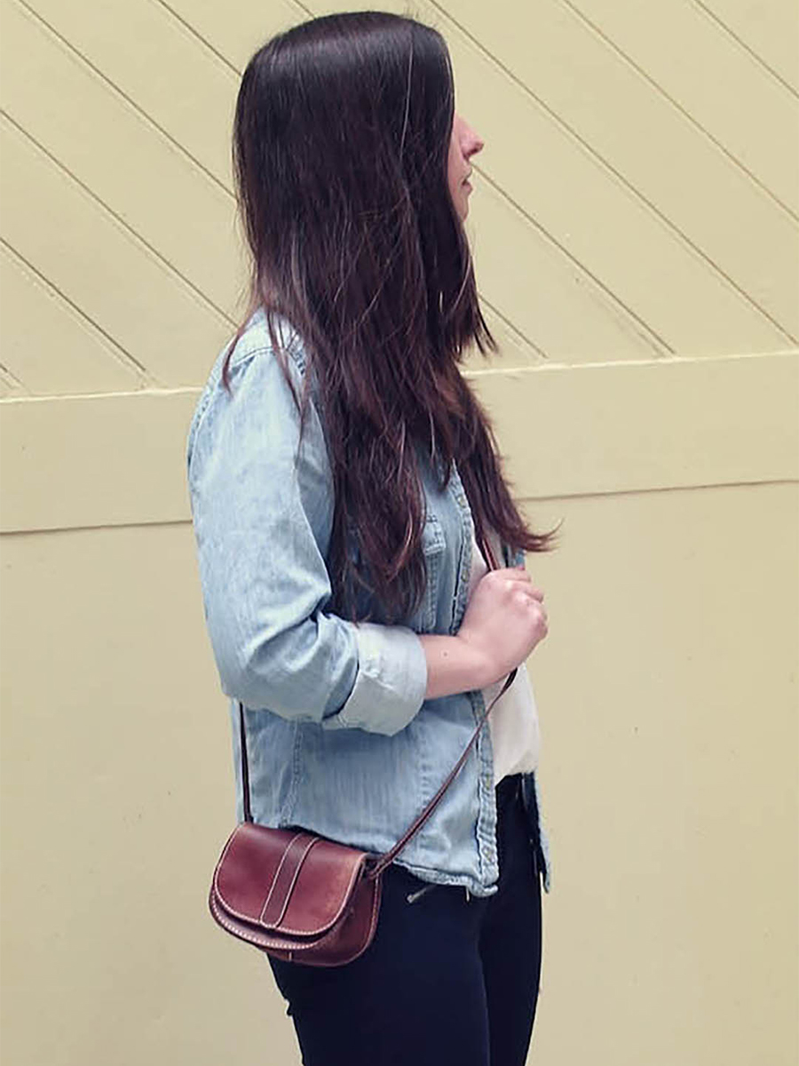 Foto-Mini-Umhängetasche-Leder-Mädchen-braun-MonMignon-naturbelassen-Paul Marius-M42-L