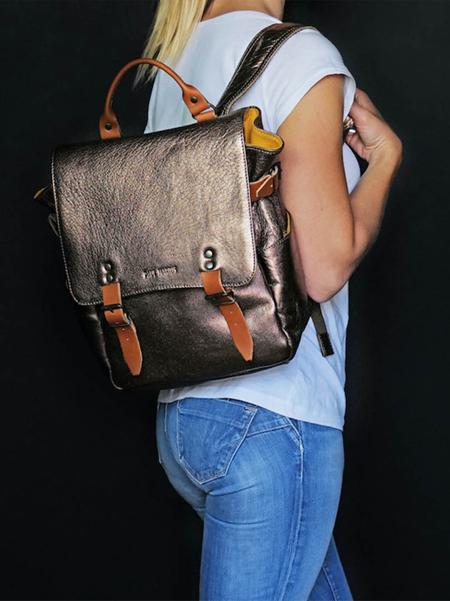 foto-rucksack-aus-leder-kupfer-laudacieux-kupfer-paul-marius-w14-c