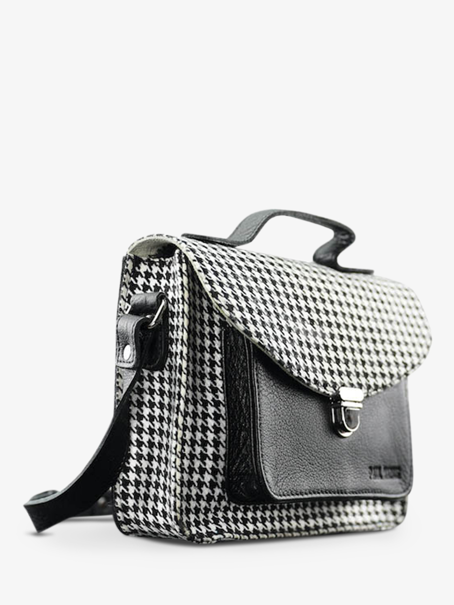 Foto-Seitenansicht-Umhängetasche-Leder-Damen-schwarz-Mademoiselle-George-Grand-Prix-schwarz-Paul-Marius-W05-HS-B