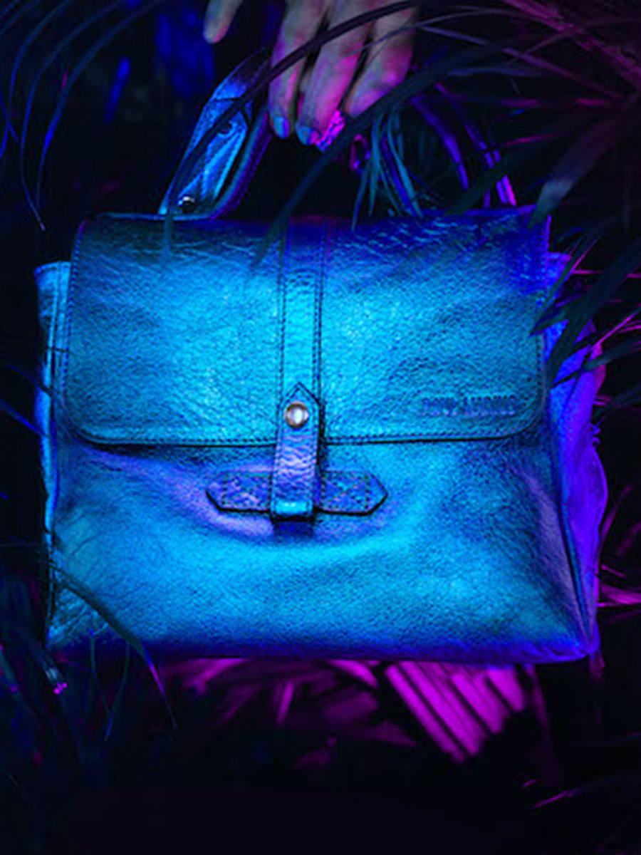 Foto-Tragetasche-Umhängetasche-Leder-Damen-blau-LeCorneille-Scarabee-Paul-Marius-W23-P-BLU