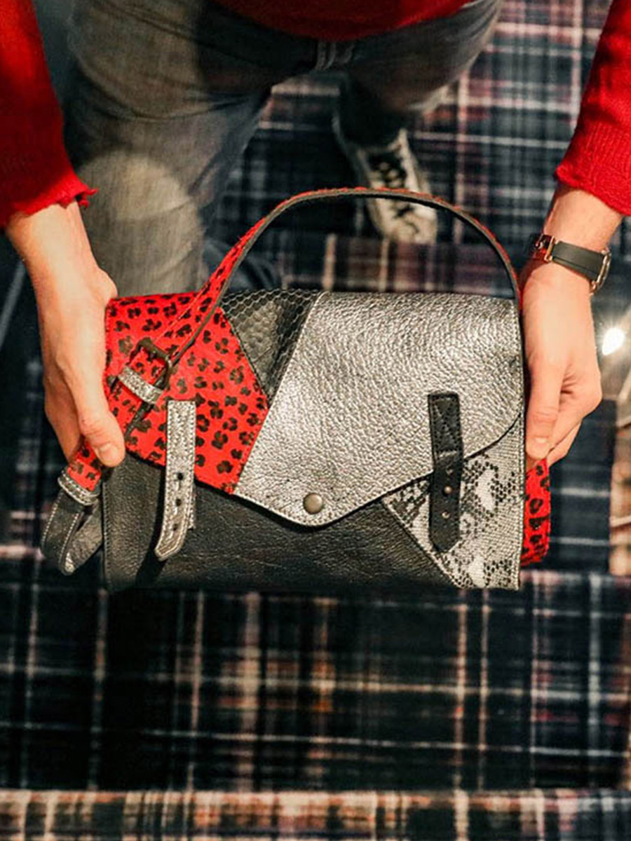 Foto-Material-Umhängetasche-Leder-Damen-silber-schwarz-rot-lindispensable-chimere-silber-schwarz-rot-paul-marius-w08-s-b-r