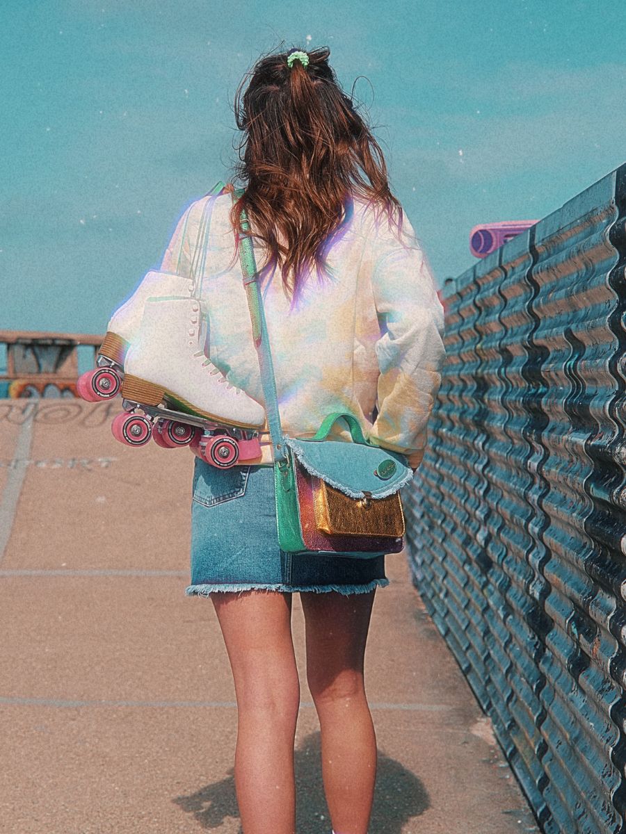 Foto-Material-Umhängetasche-Leder-Damen-Mademoiselle-George-90er-Jahre-Paul-Marius-W05-Denim